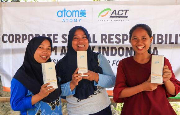 [Индонезия] Пожертвование пострадавшим от наводнения и оползня в Бантене