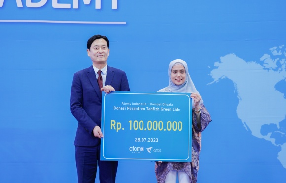 [Indonesia] Pemberian sponsor untuk pembangunan sekolah asrama di Jakarta