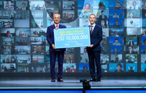 Doou $ 10 milhões para a Compassion Korea.