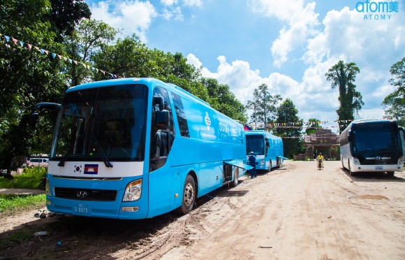 [Камбоджа] Поддержка медицинского автобуса организации PMCI (люди за международное медицинское сотрудничество)